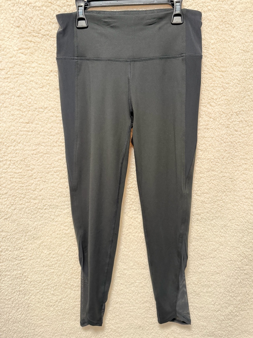 DSG Women's Momentum High Rise 7/8 Leggings Mesh Panel Size Small Black NEW